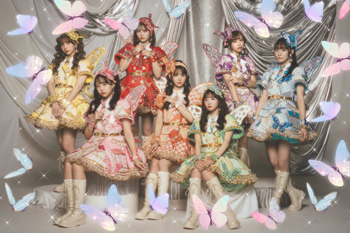 来月ふるっぱーのライブ初！なんだけど何聴いたらいいかわからずYouTube流してる🥹🩵
プレイリスト作らねば〜.ᐟ.ᐟ
誰が参考にさせて🙏🏻笑
#FRUITSZIPPER
#真中まな