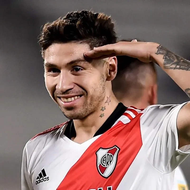 🏆 Libertadores 
🏆🏆 Recopa Sudamericana 
🏆 Liga
🏆🏆 Copa Argentina
🏆🏆 Supercopa Argentina 
🏆 Mundial
🏆🏆 Copa América 
🏆 Finalísima 
🏆 Europa League
No se dejen engañar, este es el bombazo del mercado.
Gonzalo Montiel, de González Catán, 28 años vuelve a River, su casa.
