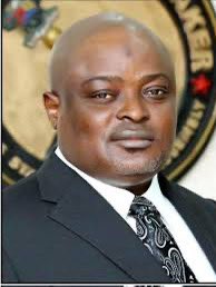 jacksonpbn's tweet photo. Obasa, Aji bo Ole, Ole, has been impeached!!
Lagos State House of Assembly has just impeached its Speaker, Mudashiru Obasa over N43.5billion Naira fraud allegation supposedly for back up vehicles for the lawmakers. https://t.co/JRb5iGCC2E