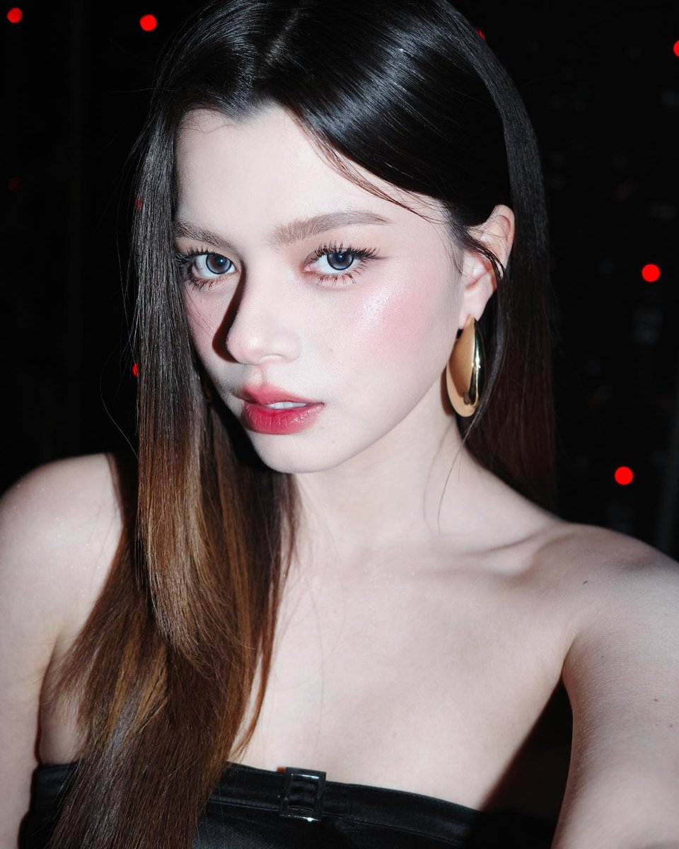 LV 🧚🏻‍♀️ tweet media