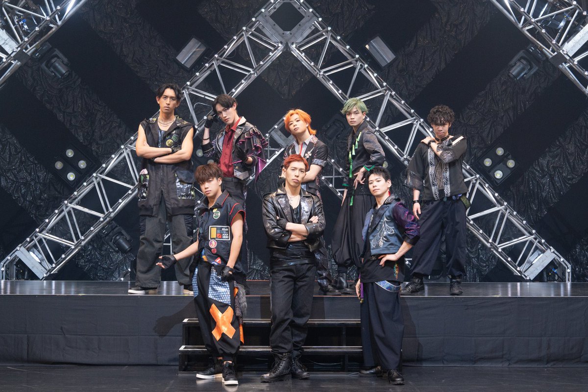 kenzomasuda's tweet photo. BLACK LIVE -Battle of Starless-

初参加のBLACK LIVE
今回はモクレンとしてステージに立たせて頂きました！

新たなモクレンの一面は楽しんで頂けましたか？👀

すっごい緊張したけど、たのしかった〜✨

また会いましょう🙂‍↕️

#ブラライ #ブラスタ #モクレン #アンコールはKENZOでした笑 https://t.co/opvUw79KHh