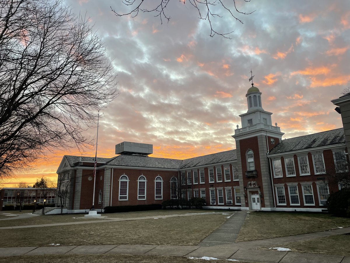 This morning’s beautiful sunrise over PLHS was a subtle reminder of how small moments can brighten our spirits. Here’s to a fantastic Monday and great week ahead!