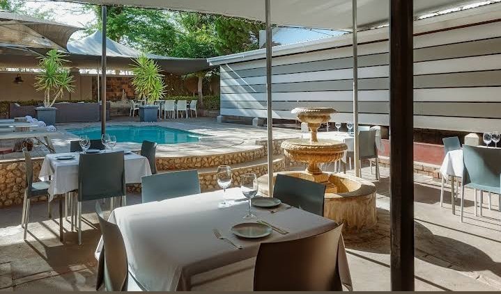 Letstravel65943's tweet photo. PLACES TO VISIT THIS WEEKEND 

Kakamas Hotel by Country Hotels ⭐️⭐️⭐️⭐️

Location
Off N14, 3 km outside Kakamas, Northern Cape, Kakamas, 8870

For more information click here:
https://t.co/nfCKXQKKP0

#letstravelafrica 
#takethejourneywithUS 
#Tyrone
#BBMzansi
#Arsenal https://t.co/OBQcZrd1Op