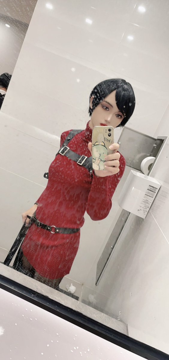 广州之旅结束咯，回去慢慢把最近两次漫展的图发一下
#ts #伪娘 #男の娘 #cd #女装子 #黑丝 #crossdresser #男の娘 #偽娘 #femboy