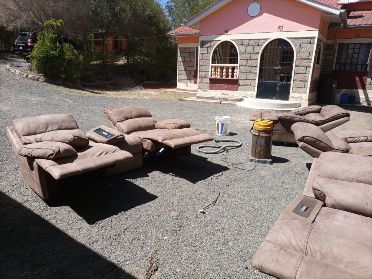 neptunesmtworld's tweet image. ✨ Your Sofas, Fresh and Dry in No Time – Now at 10% OFF! ✨
we bring your furniture back to life with our expert sofa cleaning services.
#SofaCleaning #QuickDrying #HomeCare #NeptuneSmartWorld #CleanHomeHappyHome #LimitedOffer #FurnitureCare #EcoFriendlyCleaning #FastAndFresh