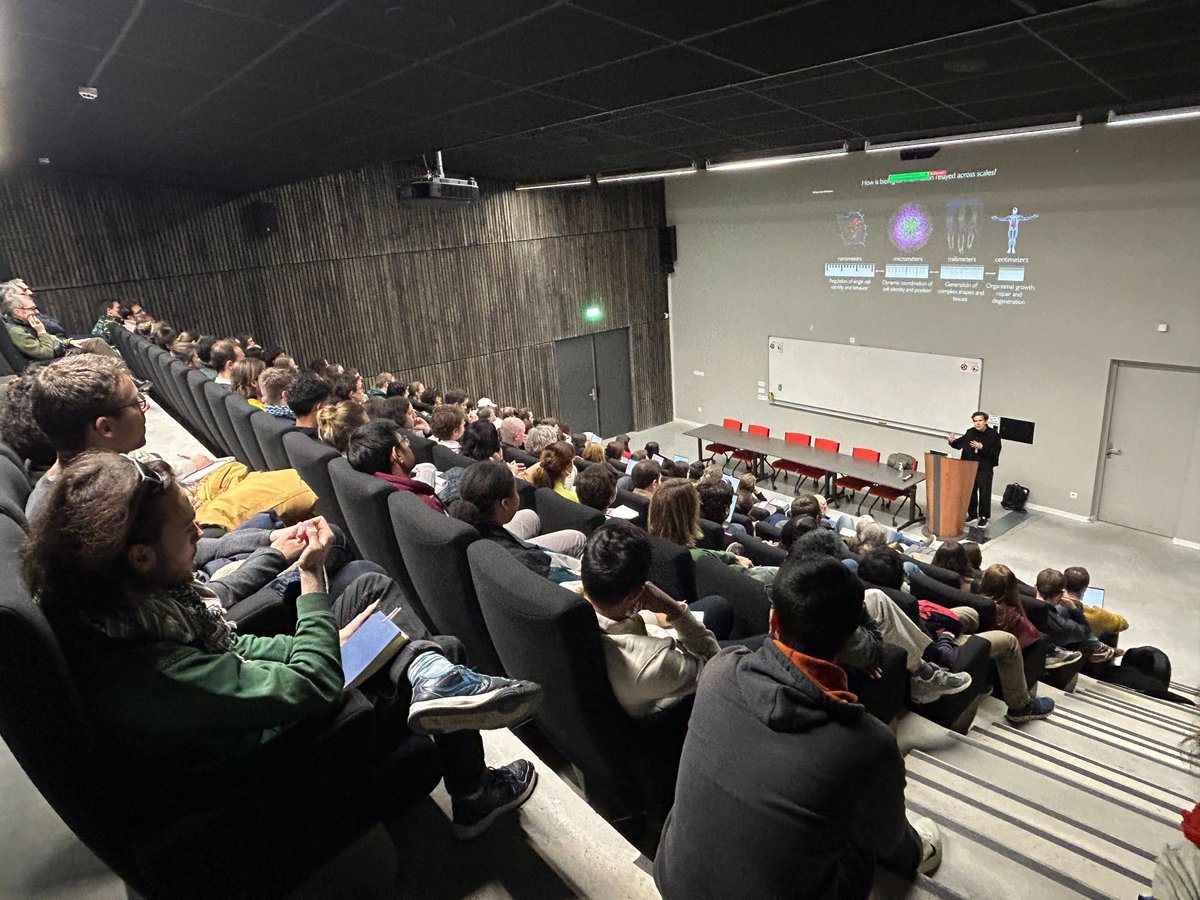 The first CENTURI External Seminar of the year just started. 
Sara Wickström (MPI) is now giving a talk on Mechanical regulation of cell states hosted by Delphine Delacour (IBDM)!