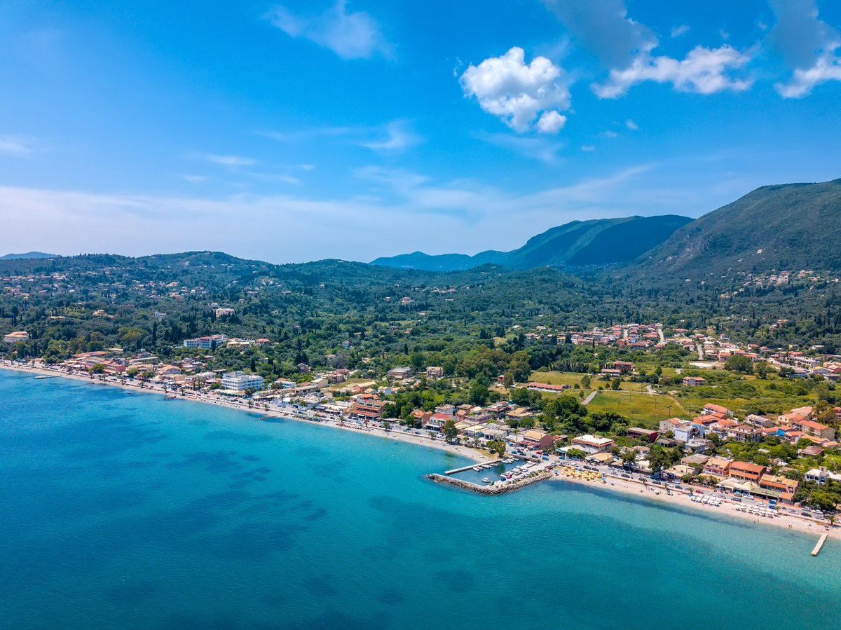 Corfu_Hotels's tweet photo. Сколько красоты может вместить одно место? Бесконечно, если это место — Корфу. 🌅 Палитра цветов!
⛱ Читать далее: https://t.co/HE2c8jjwrp
.
.
#женскийдень #усилияженщин  #продолжайтемечтать #путешествуйте #местоназначения #Греция #Корфу #corfusecret #карнавалкорфу https://t.co/3Zpfv8bHKT