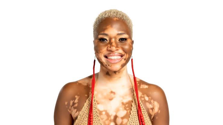 Jabu_Macdonald's tweet photo. Lol Nsuku and Yolanda are the same person 😭😭😭😭😭 #BBMzansi https://t.co/0iFWHI5wSP