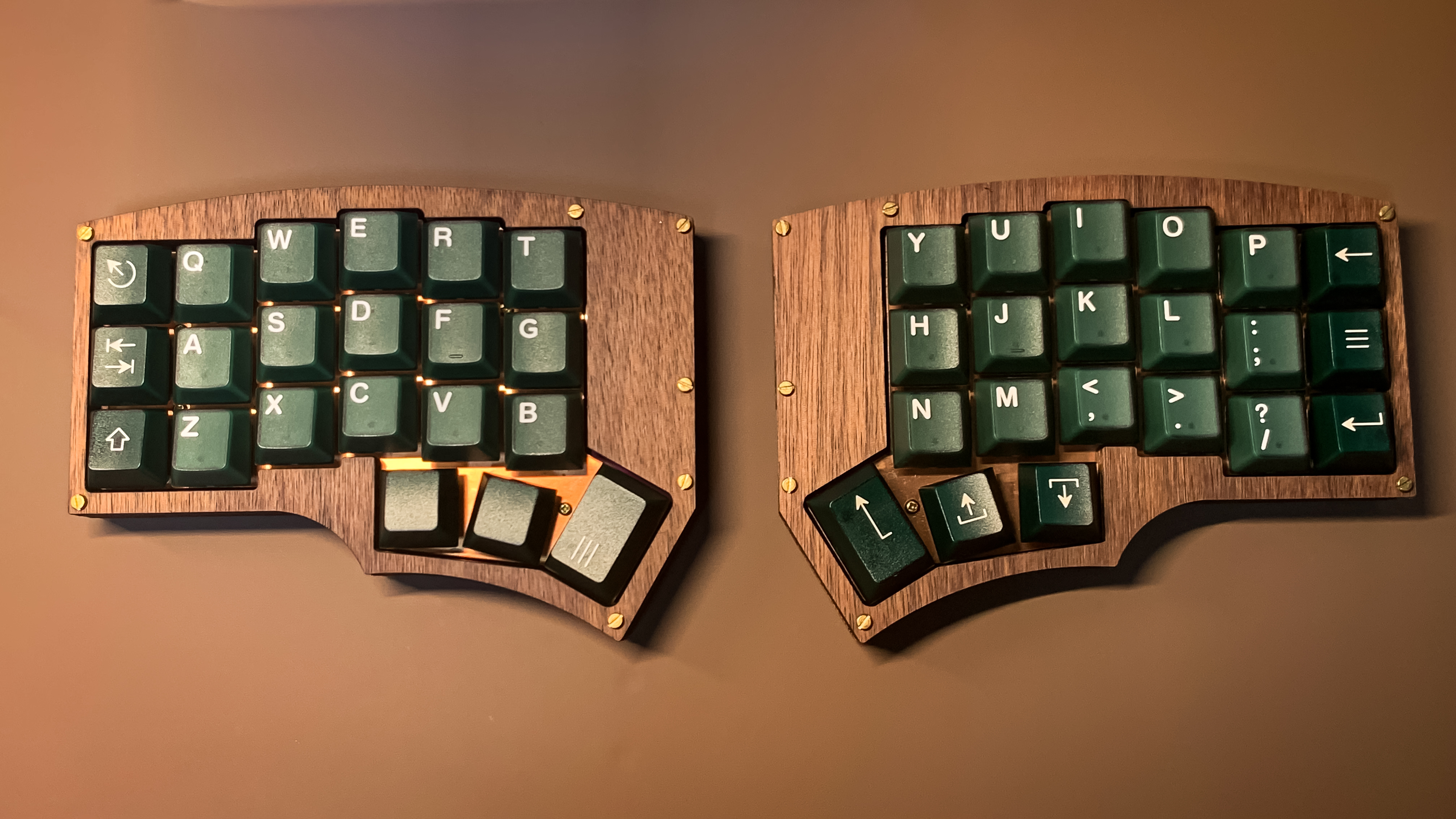 ベストセラー 無線自作キーボード （KeytopMan Cygnus（キグナス） キーボード