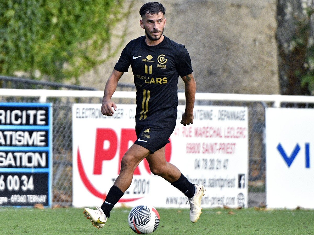 Formé à l’#OL, Enzo #Reale raccroche les crampons
#Ex_OL 
(Le Progrès 💶 : olplus.fr/2R8aR)