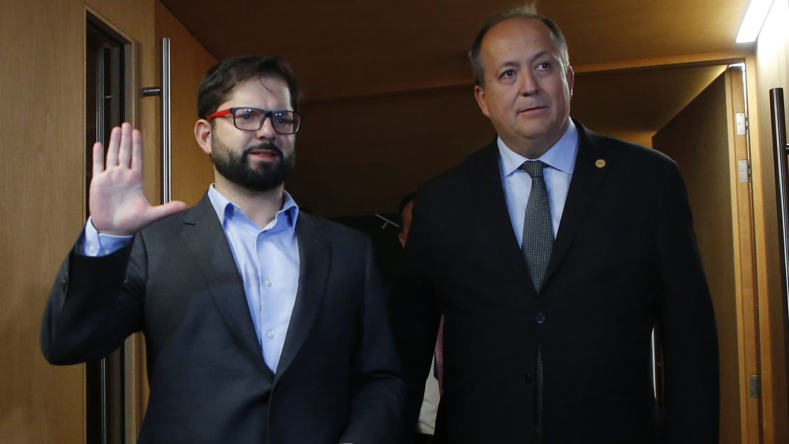 Valencia y recorte del Gobierno al presupuesto del Ministerio Público: Es un impacto significativo e inexplicable #CooperativaContigo tinyurl.com/23kr4c9y