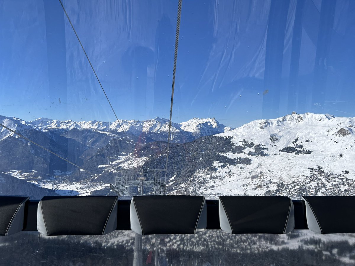 redsnail's tweet image. Bluebird day in Verbier, Swiss Alps.