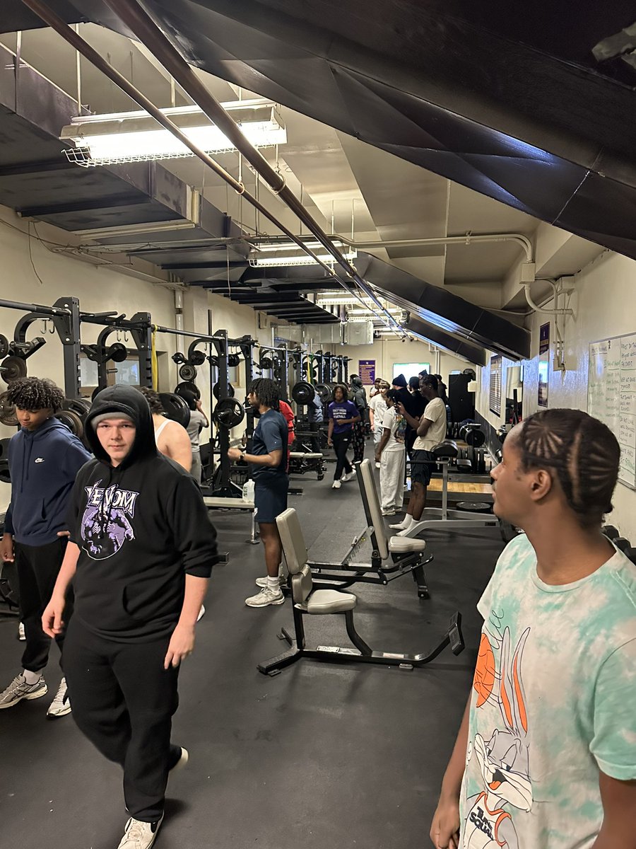 When you start to see the culture truly change, 6am lifts 33-35 student athletes working hard!