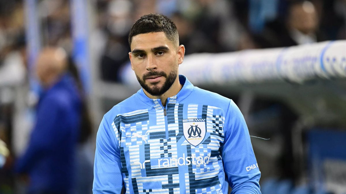 FCMarseille's tweet photo. #Balerdi : "Maupay est à moitié argentin. Si c'est avec respect, c'est bien. C'est aussi le folklore du football. Il peut le faire, toujours avec le respect. S'il fait ça et que quelqu'un d'autre le fait, il faudra assumer." #OM #liveConf https://t.co/PcuMMgsSUR