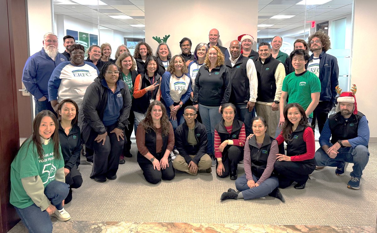 ERFC_FCPS's tweet photo. 🎉❄️ Happy New Year, @fcpsnews! From all of us at #ERFC, here's to a fantastic year ahead. The semester may have kicked off with a snowy start, but we’re wishing you warmth, success, and joy in 2025! https://t.co/gwtDrIg5Gz