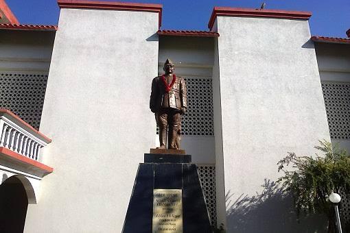 ImphalAPD's tweet photo. Manipur played a crucial role in India's Freedom Struggle, with the INA flag first unfurled in Moirang on April 14, 1944. Visit the INA Museum to explore the legacy of Netaji Subhas Chandra Bose. #Moirang #INAMuseum #Manipur #FreedomStruggle
@AAI_Official @aairedner @MoCA_GoI https://t.co/YvOYdNYtbo