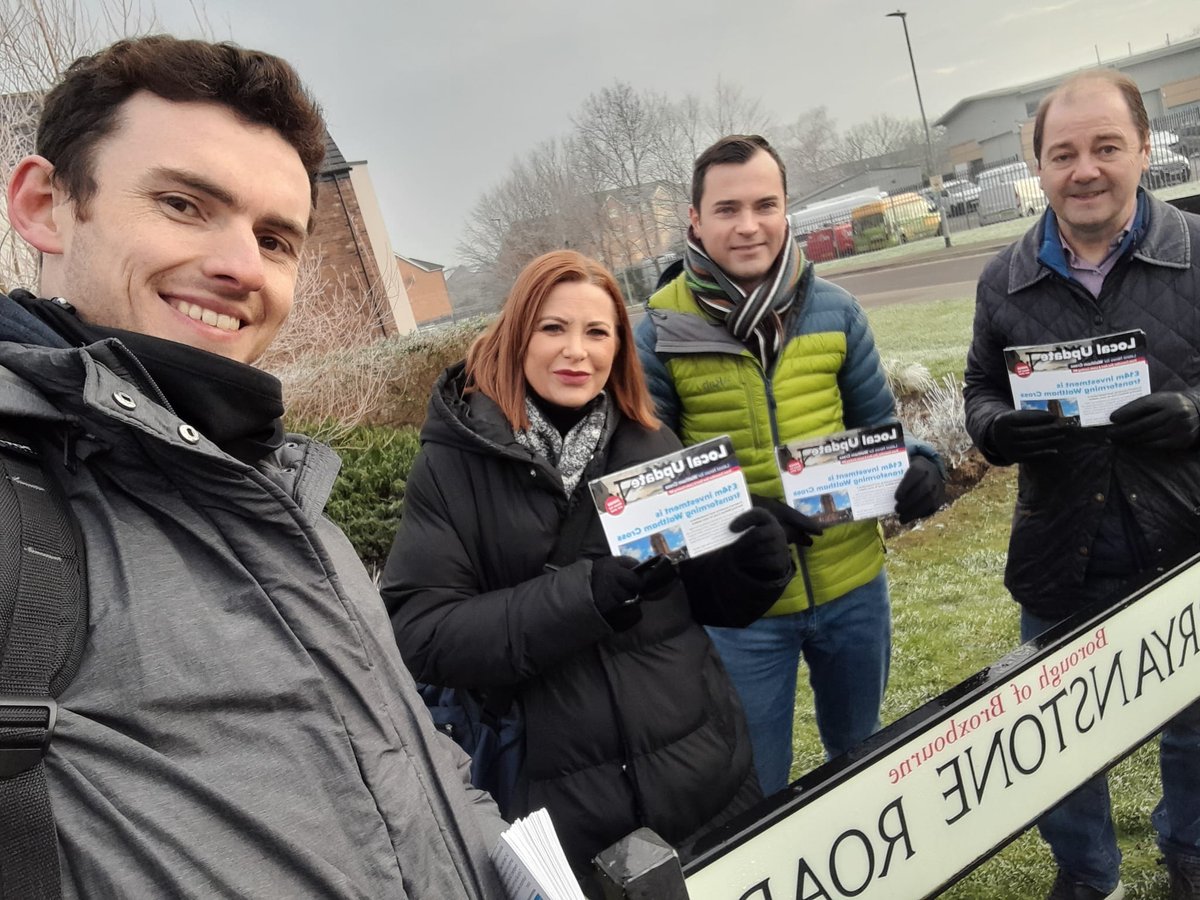 🔵This weekend I joined <a href="/BroxTories/">Broxbourne Conservatives</a> in Waltham Cross, supporting our County Council candidate Dee Hart.