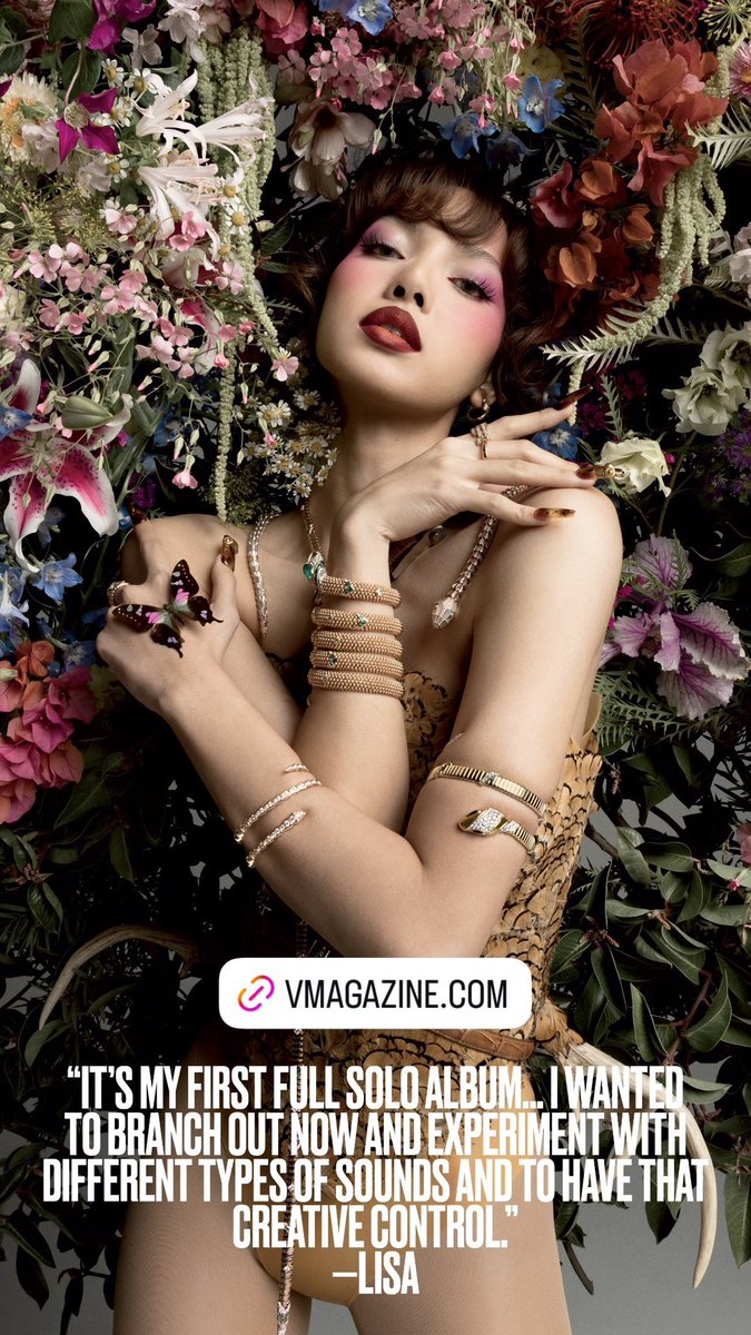 Lsglobal_'s tweet photo. That is enchanting.

LISA GLOBAL POP SENSATION
#LISAxVMagazine https://t.co/uccU4Cy4vv