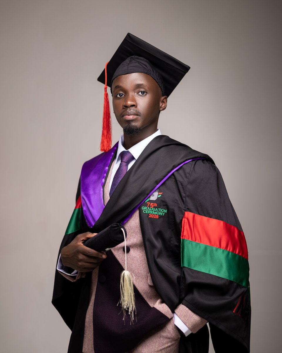 TJerahmeel's tweet image. 4 years, no retakes, Thank YOU GOD !!!
Bachelor of Laws in the bag 👨🏾⚖️👨🏾🎓🥳