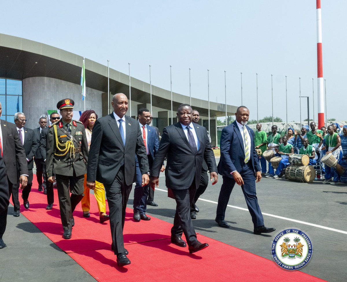 julius_maadabio's tweet photo. Today, I welcomed Lieutenant General Abdel-Fattah Al-Burhan Abdelrahman Al-Burhan, President of the Transitional Sovereign Council of the Republic of Sudan. 

We engaged in meaningful discussions focused on peace and security in Sudan and across the wider region. 

As a proud member of both the UN Security Council and the African Union Peace and Security Council, Sierra Leone is steadfastly dedicated to achieving a peaceful resolution to the ongoing conflict in Sudan.
