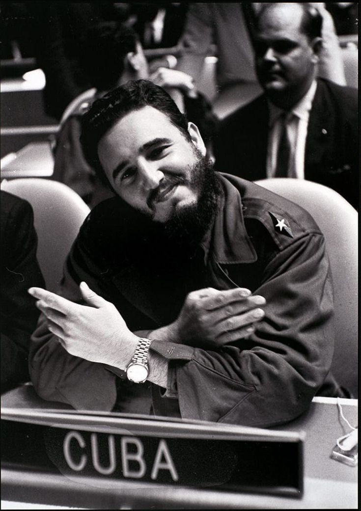 any_chil's tweet image. Fidel promovió la acción solidaridad para y por los pueblos del Mundo como expresión genuina de la Revolución....
#DeZurdaTeam 🐲
#LatidoIzquierdo