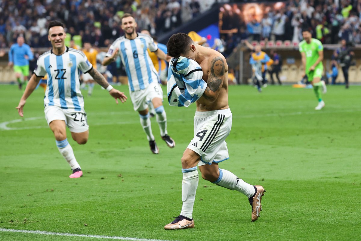 SC_ESPN's tweet photo. ¡Dale RT si sos de River y estás así con el regreso de Gonzalo Montiel al Millonario! https://t.co/wypdwZiykh