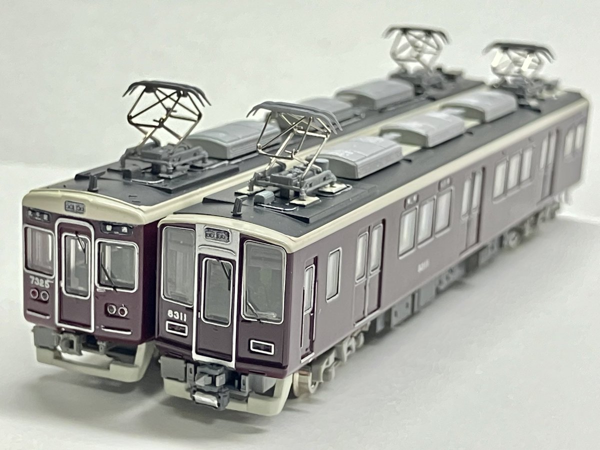 SNOOPY1T0K4's tweet photo. 【 阪急京都線 7325f+8311f 】
普通 北千里行き リニューアル車完成✨
年内完成予定でしたが間に合わず年明け完成となりました。
初めての中間改造製作で悪党苦戦しながらの完成となりました。
C#8311は実車通り正面行き先非表示です。
#阪急電車 #阪急7300系 #7325f #阪急8300系 #8311f https://t.co/g3lFb9fmoq