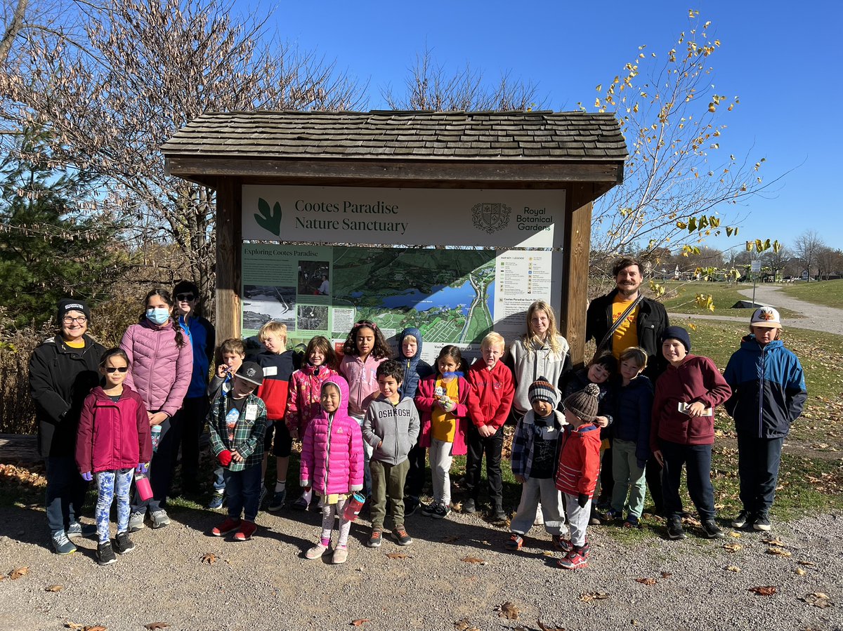 LPPCamp's tweet image. [5 Days Left] French Camp? Favourite Camp! - mailchi.mp/lespetitespomm…