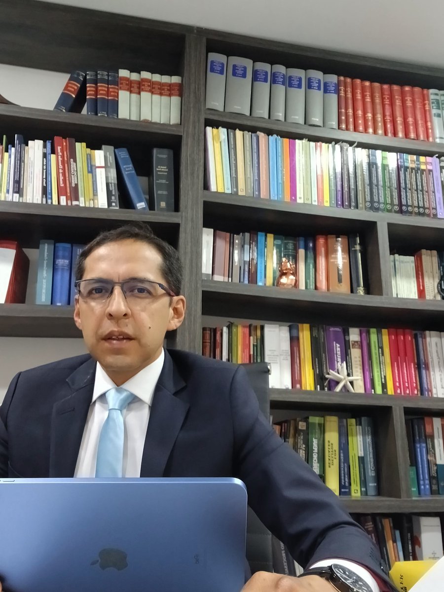 Guiovannypalta's tweet photo. Formalmente iniciando labores 2025! https://t.co/Qz2rGavSYc