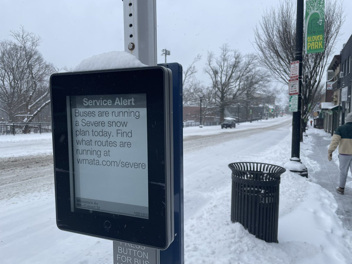 AdamSchaffer15's tweet image. “Cars ruin cities,” they say.

They keep telling us to instead take the bus, take the subway, or bike to get where we’re going. Yet, more times than not, there always seems to be a problem with these things. #Unreliable #Unsafe #Unpleasant