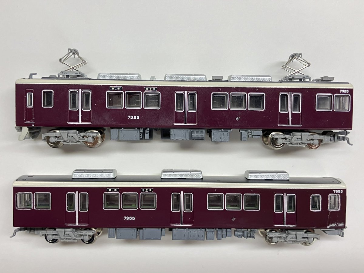 SNOOPY1T0K4's tweet photo. C#7325・C#7955
←東側・西側→
床下機器3Dパーツは武蔵模型工房さんのです
#阪急7300系 #7325f #武蔵模型工房 https://t.co/AN7gPu3ftq