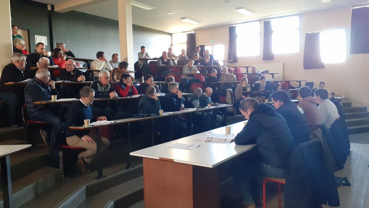 Jour de conseil 🗳 Préparation des élections chambres d'agriculture :
🗓 jeudi 16/01: soirée électorale 
🗓 mardi 21/01 à l'Aiguillon sur Vie: visite <a href="/CathyFP25_FNSEA/">Cathy Faivre-Pierret</a>
+ <a href="/Julien_ROUGER_/">Julien ROUGER</a> <a href="/JeunesAgri/">Jeunes Agriculteurs</a> 🗨 temps d'échange sur les femmes en agriculture et l'installation #votonslebonsens