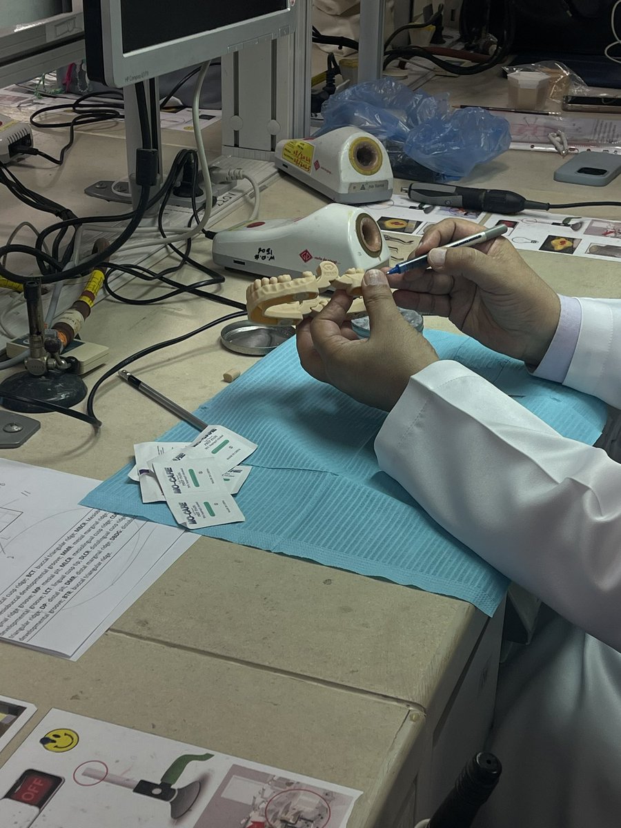 Meral (@meralalz) on Twitter photo 