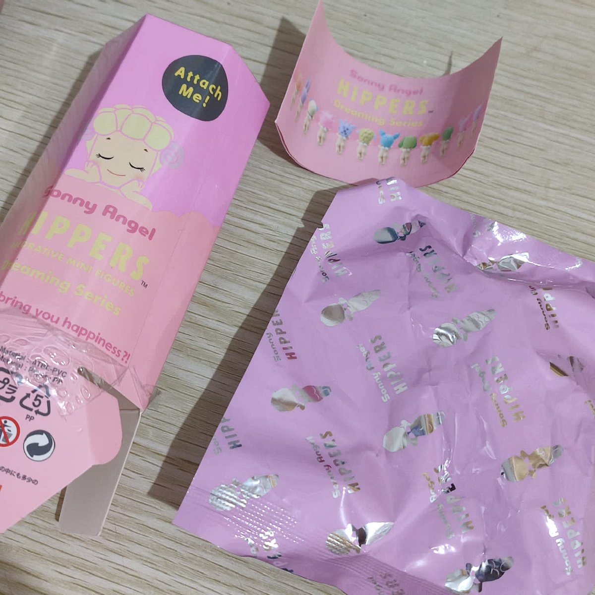 WTS SONNY ANGEL HIPPERS DREAMING SEALED FOIL KOALA
price : 245k
bisa keep event
bisa split payment/full co

condisi masih baru seperti di gambar