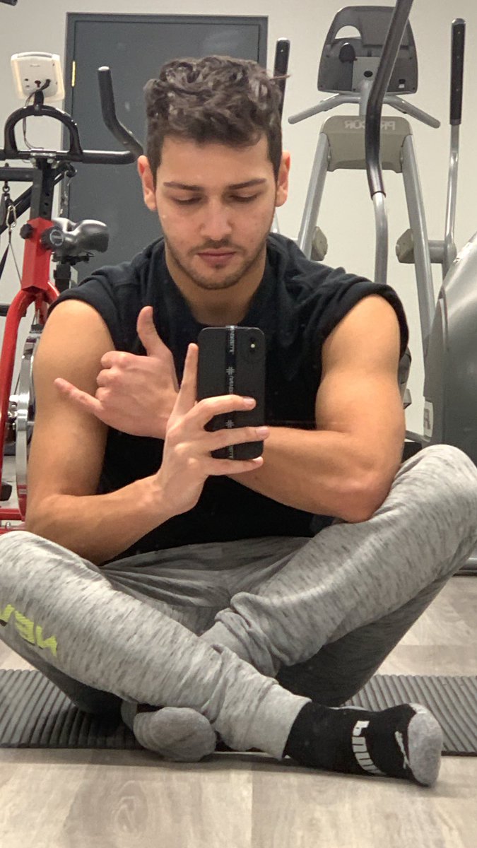 cleoooooopatra's tweet image. 