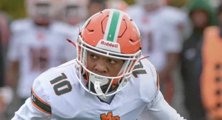 Timothy “EDGYTIM” OHalloran (@edgytim) on Twitter photo Morgan Park <a href="/_MP_Football/">Morgan Park Football</a> 2026 CB <a href="/KjGriffin10/">Kendall Griffin</a> Kendall Griffin was able to add his first offer last week from the Toledo Rockets and Griffin recaps his latest recruiting news here edgytim.rivals.com/news/db-griffi… Morgan Park <a href="/_MP_Football/">Morgan Park Football</a> 2026 CB <a href="/KjGriffin10/">Kendall Griffin</a> Kendall Griffin was able to add his first offer last week from the Toledo Rockets and Griffin recaps his latest recruiting news here edgytim.rivals.com/news/db-griffi…