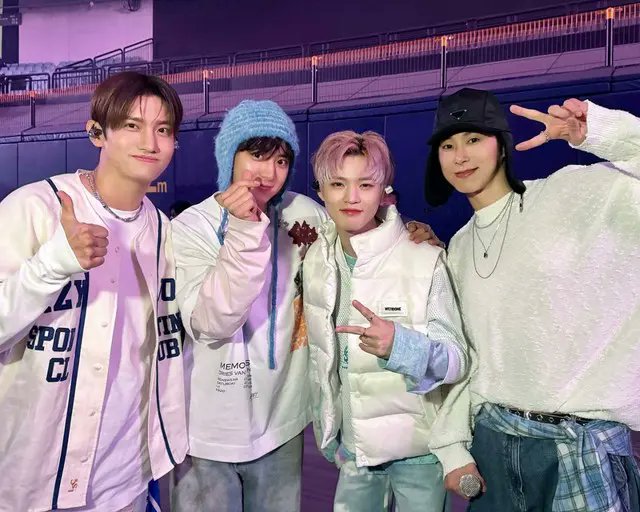 Hwaiting_LIVE's tweet photo. 「東方神起」、オープニングとエンディングを飾った「SMTOWN LIVE 2025」のバックステージ写真を公開 

🔗https://t.co/JSz89xLghz
#東方神起 #FTTS #ファニ #EXO #チャンヨル #NCTDREAM #チョンロ #SMTOWNLIVE2025 
韓流・アジアエンタメのニュース＆マガジンHwaiting!／ファイティン！ https://t.co/DINRLftJ1A