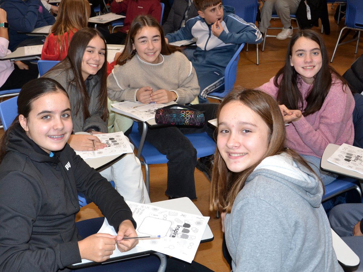 CFSomorrostro's tweet photo. 🚀 #InspiraSTEAM arranca en Somorrostro
Nuestro alumnado de 1º ESO trabaja con mentoras para romper estereotipos y valorar la diversidad en las STEAM🌟
👩🔬 ¡Un proyecto con @deusto que impulsa la igualdad en ciencia y tecnología!
@Ikastetxeak @MujerTekSpace https://t.co/CbTZeRoFnF