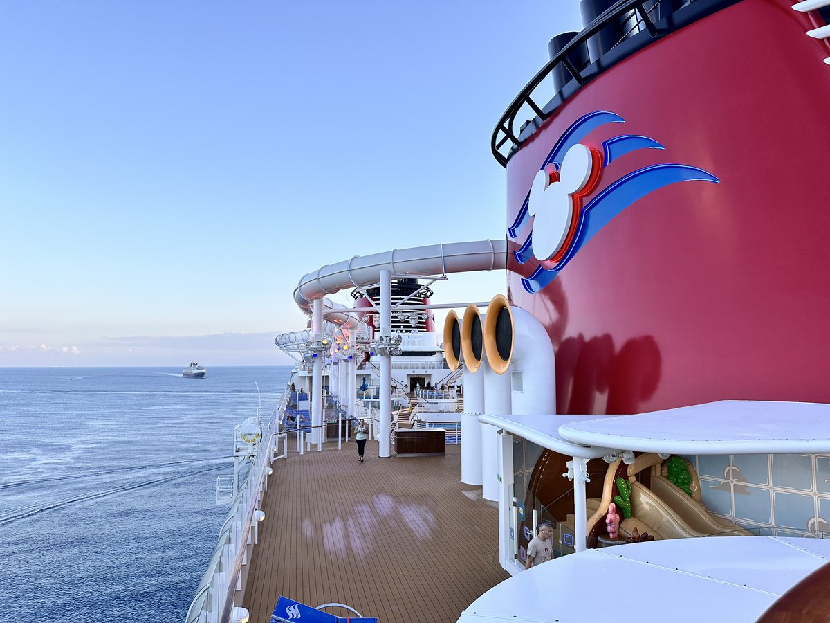 Magic coming in beside the Treasure this morning in Cozumel!  <a href="/TheDCLBlog/">Scott Sanders</a>