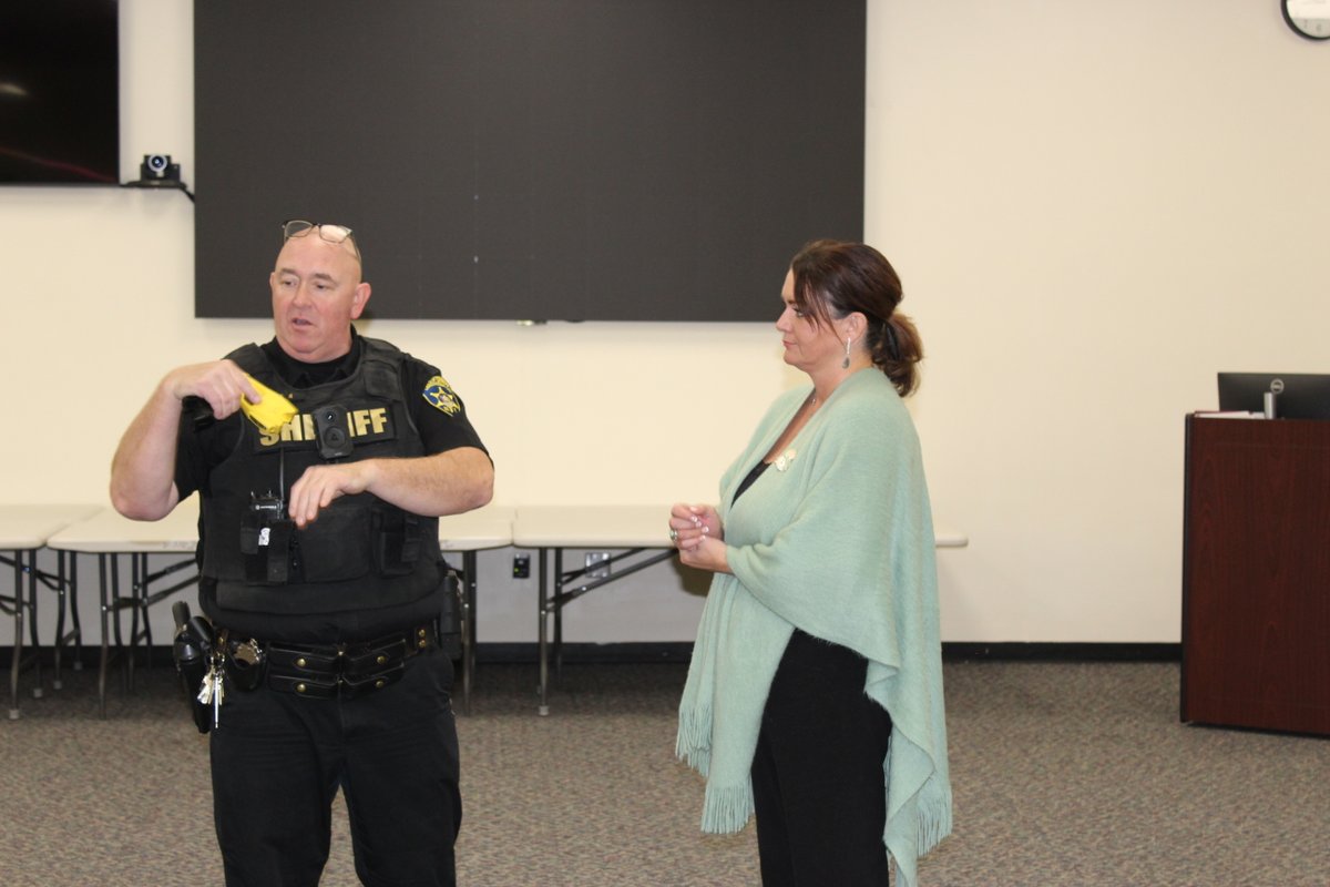 E2CCB's tweet photo. The Chautauqua County Sheriff's Office recently provided Taser Certification Training to Chautauqua County Explorers at the Hewes Educational Center. ๐จ๐ฎโโ๏ธ๐ฎโโ๏ธ๐จ
Students were taught basic information on the benefits of non-lethal options.
#BOCES #E2CCB #CTE #OpportunityMakers https://t.co/n4mVbAkZ7s