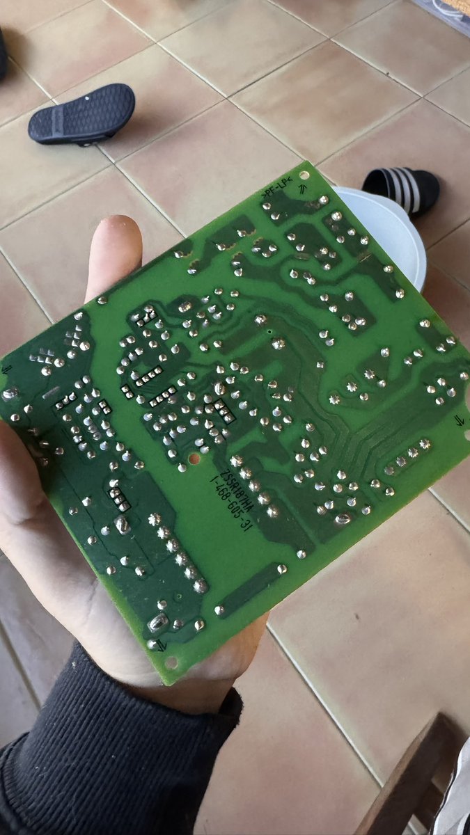 Fiscalmodder tweet media