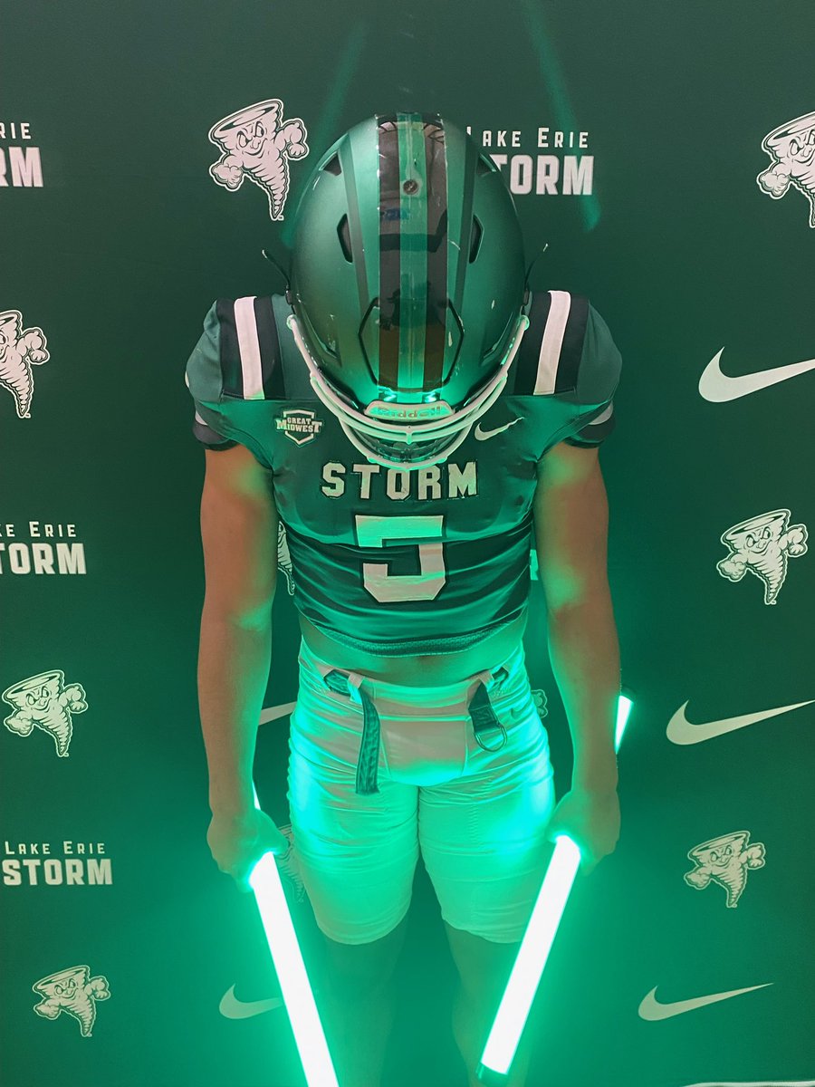 Mylen Lenix (@mylenlenix) on Twitter photo After a great visit I am truly blessed to receive an offer from Lake Erie storms. <a href="/Coach_Latimer/">Jackson Latimer</a> After a great visit I am truly blessed to receive an offer from Lake Erie storms. <a href="/Coach_Latimer/">Jackson Latimer</a>
