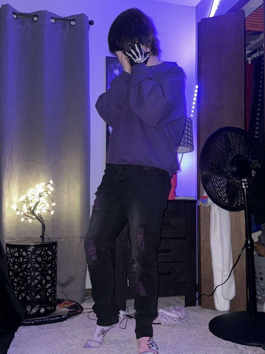 lostgriff tweet media