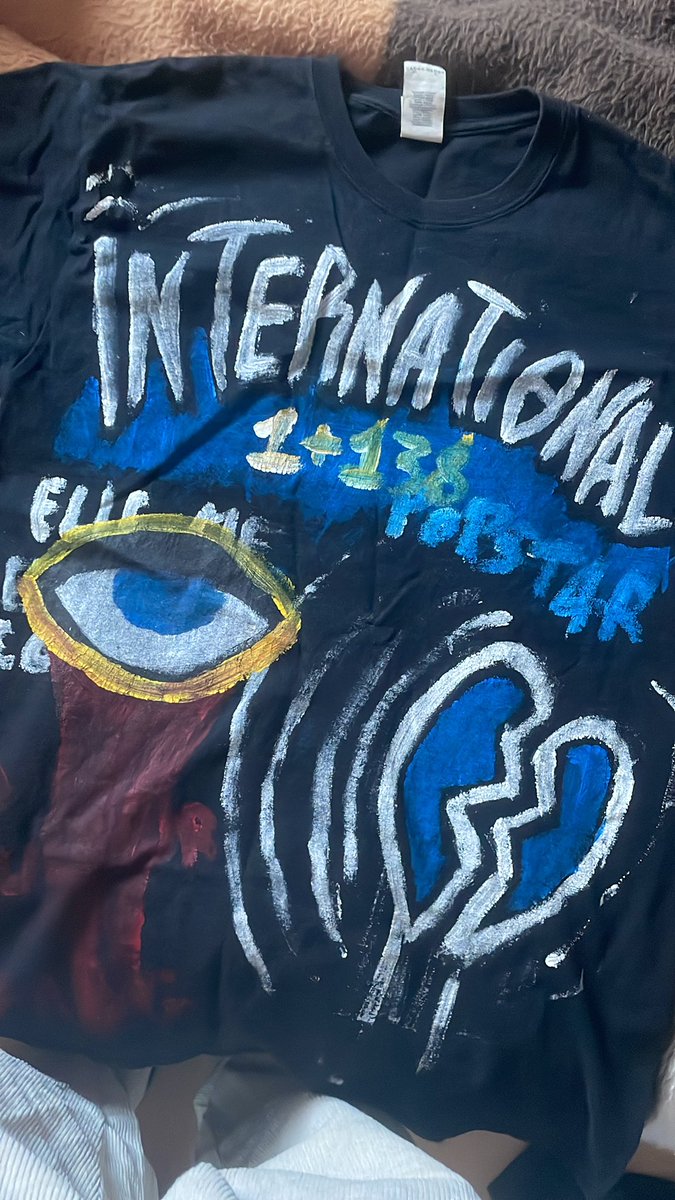 🔫 (@etherealiteee) on Twitter photo 