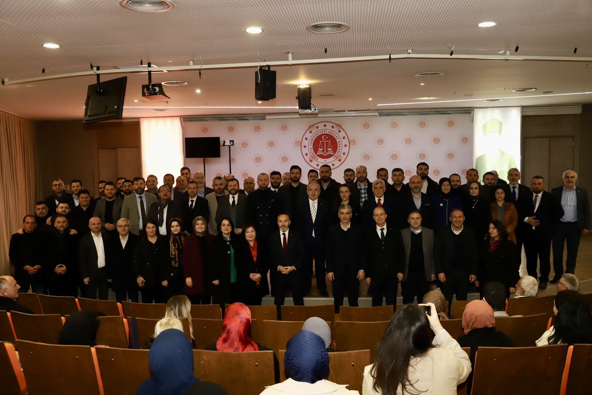 mehmet_kose55's tweet photo. Cumhurbaşkanımız ve Genel Başkanımız Sayın Recep Tayyip Erdoğan’ın teşrifleriyle gerçekleştirdiğimiz AK Parti Samsun 8. Olağan İl Kongremizde, delegelerimizin büyük desteğiyle yeniden İl Başkanı olarak seçilmenin onurunu yaşadım.

Bugün mazbatamızı alarak, Samsun’umuza ve aziz milletimize hizmet yolculuğumuza kararlılıkla devam ediyoruz. Bu kutlu davanın bir neferi olarak, Samsun’umuzun her köşesine hizmet ulaştırmak için gece gündüz çalışmaya söz veriyoruz. Rabbim bizi milletimize karşı mahcup etmesin!