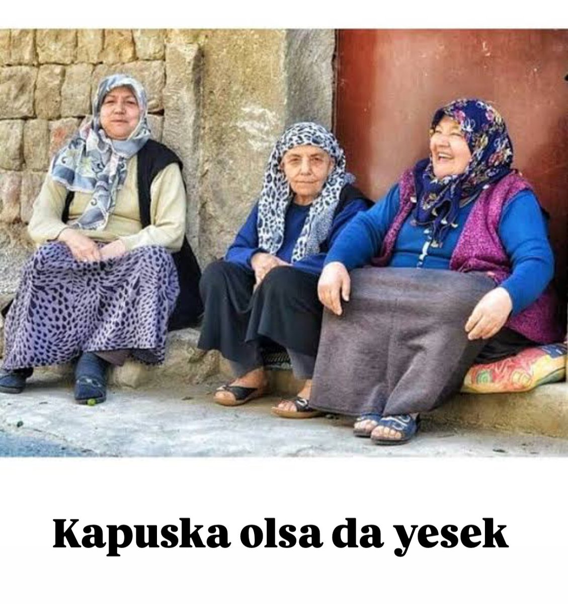 aldanyan_'s tweet photo. @sezin Kapuska yiyen köylüdür https://t.co/HTCtd6Iy89