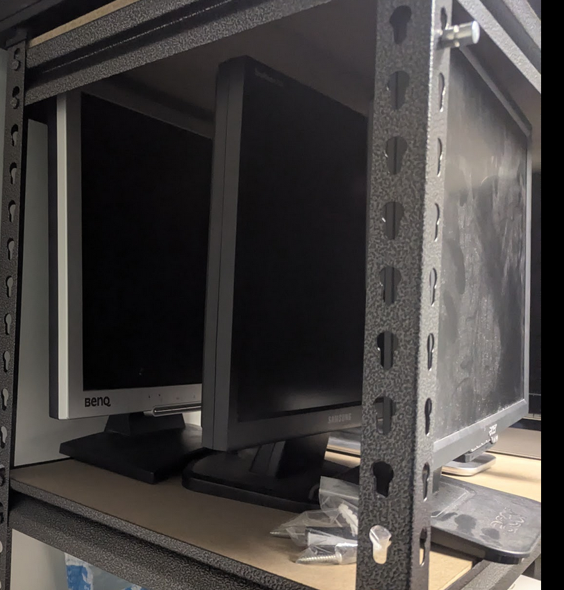 bitswift_tech's tweet photo. We have got a bunch of 17" LCD panels piling up in the office.  Most are old school with the VGA input but some prob have DVI.  These are FREE to a good home, just send us a message.  Local pickup only. https://t.co/aMElS37Wqf