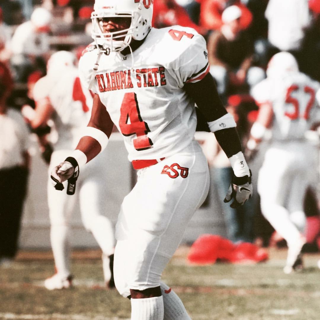 Whats Good Playmakers!!!??

Come join me Feb 8/9 for a WR Master Class powered by <a href="/QBimpact/">QB Impact</a> along with <a href="/SkillzEvolutio2/">SKILLZ EVOLUTION</a> <a href="/RecruitOK/">The ROK Podcast | Coach Love</a> 

DM me for more details! 🙌🏽
Indoor Facility - Limited Spots Available