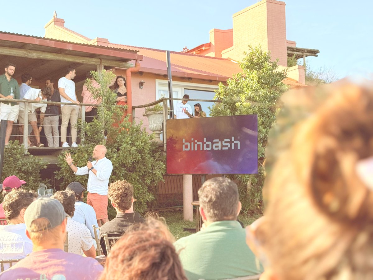 binbash_devops's tweet image. 🌅 @awscloud  Sunset brought together South America’s leading startups for an unforgettable evening of cloud and AI conversations. Proud to have sponsored this amazing event hosted by @AWSstartups &amp;amp; AI Salon, alongside @craftech_io , Morris &amp;amp; Opazo, and @teracloudio.