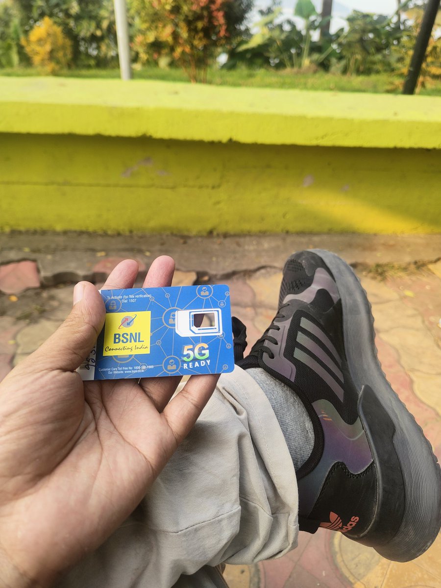 ToritCkz's tweet photo. #PorttoBSNL 
I recently bought a new sim card of BSNL 4G is very effective and value for money besides cheaper than others telecom sim card.
You may try it too https://t.co/mLehHbdIyz